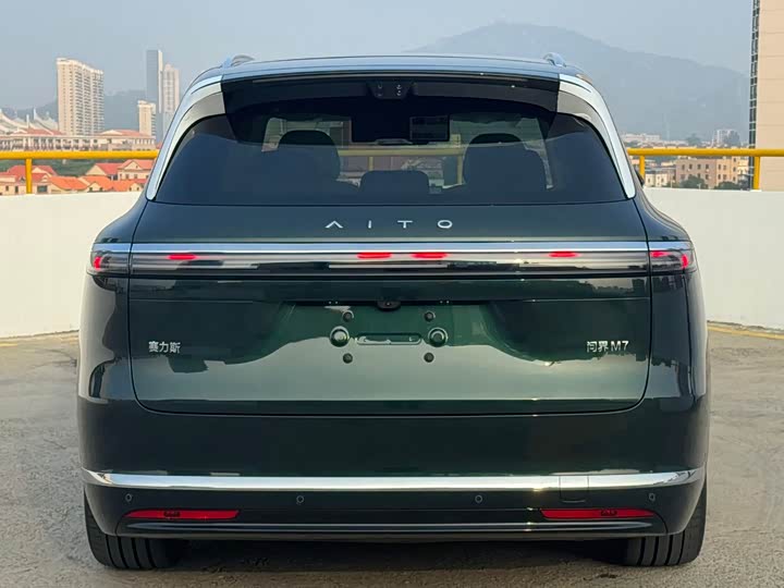 Aito M7 2026 2026款 增程 Ultra四驱版 5座