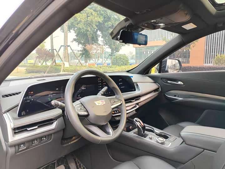 Cadillac XT4 2024 2024款 28T 四驱豪华型
