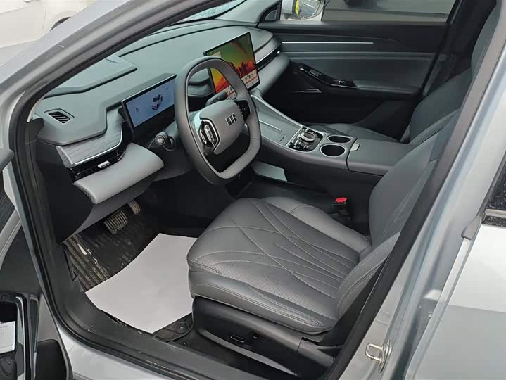 Geely Galaxy L6 2025 2025款 EM-i 140km 星舰版