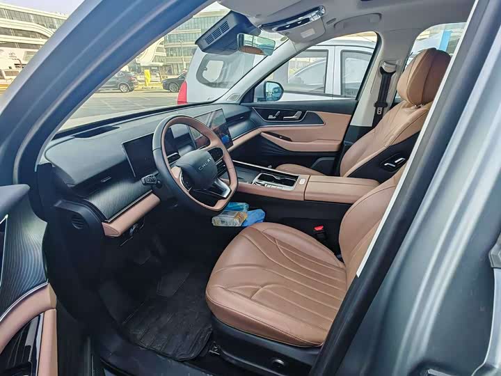 Chery Tiggo 8L 2024 2024款 2.0T 两驱尊贵版 5座