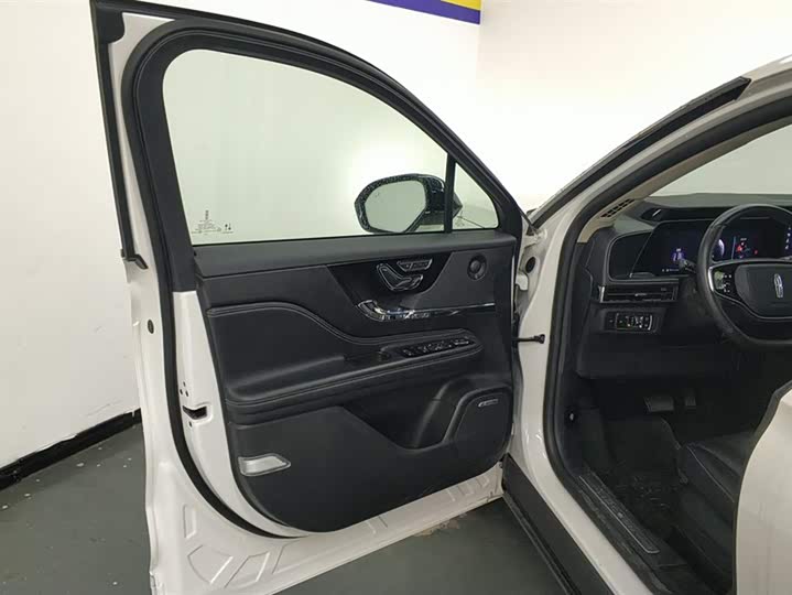 Lincoln Corsair 2024 2024款 2.0T 四驱尊耀版