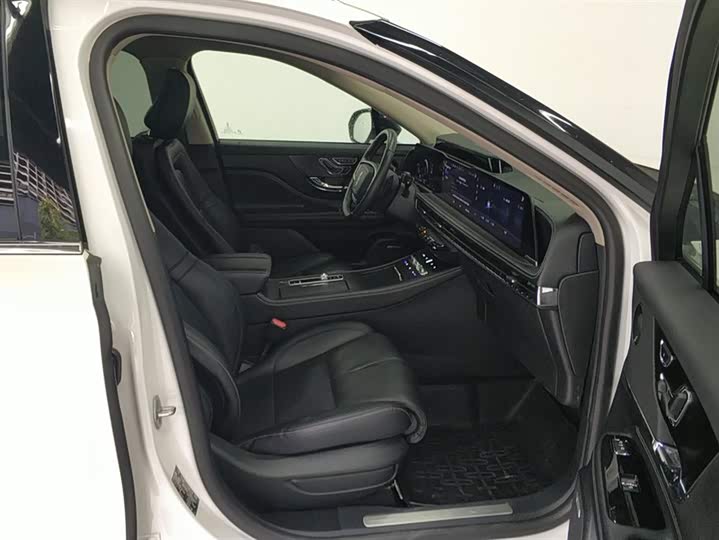 Lincoln Corsair 2024 2024款 2.0T 四驱尊耀版