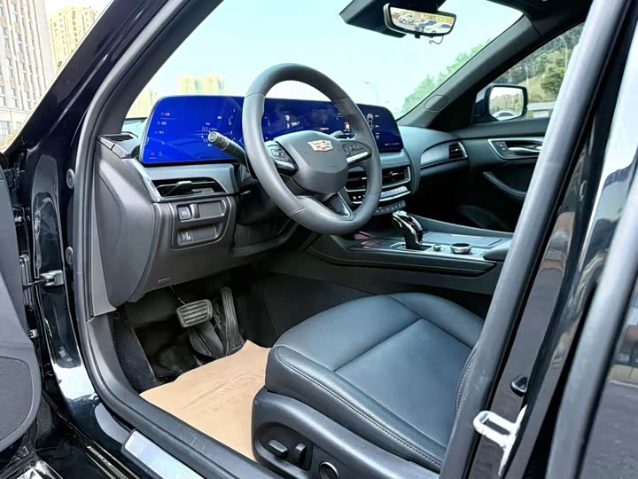 Cadillac CT5 2024 2024款 28T 尊贵型