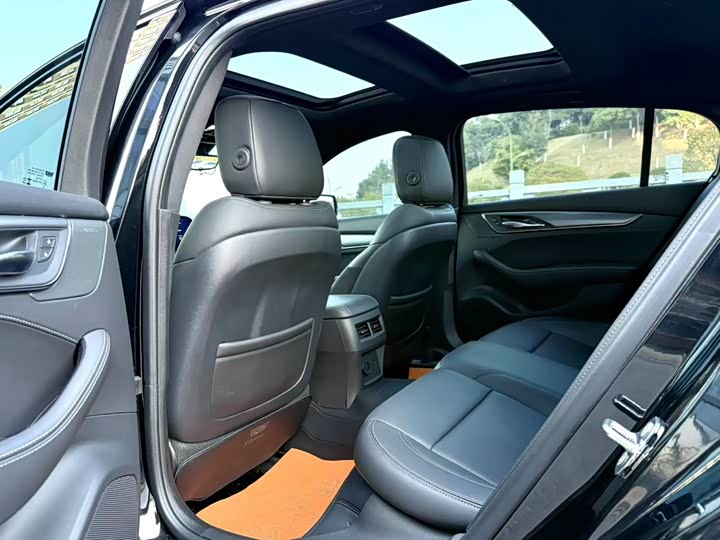 Cadillac CT5 2024 2024款 28T 尊贵型