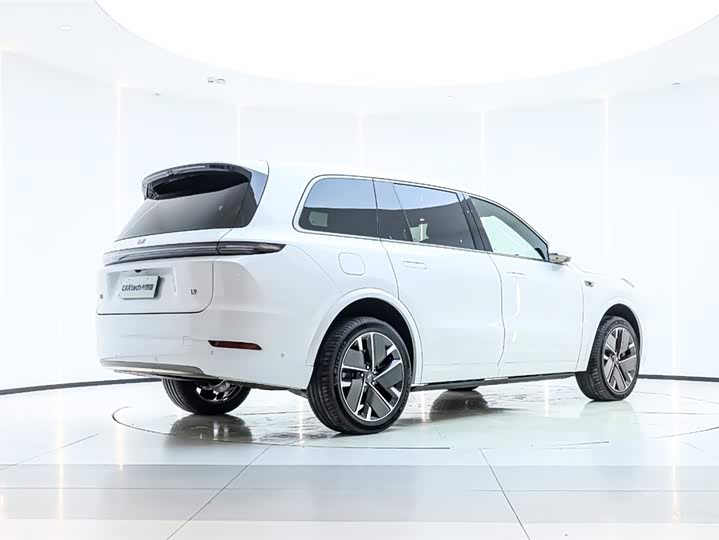 LiXiang L9 2025 2025款 Ultra 智能焕新版