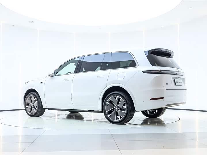 LiXiang L9 2025 2025款 Ultra 智能焕新版