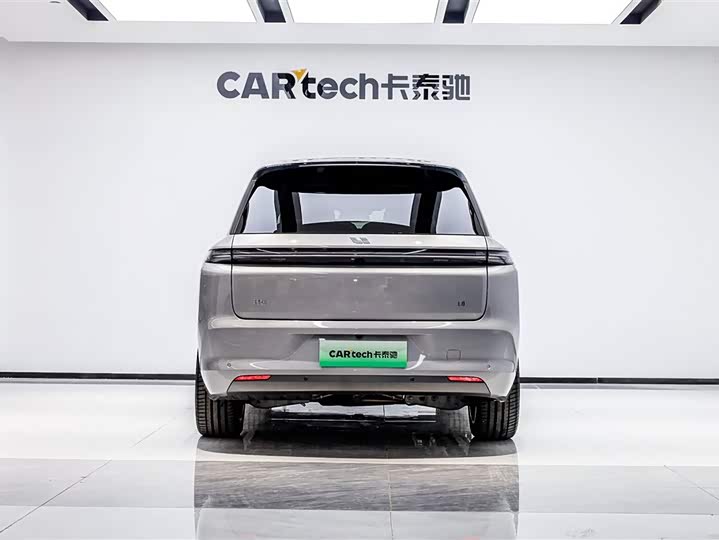 LiXiang L8 2025 2025款 Ultra 智能焕新版