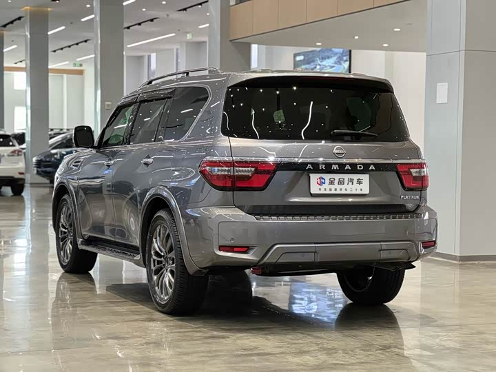 Nissan Armada 2023 2023款 ARMADA 5.6L 无敌舰队旗舰版
