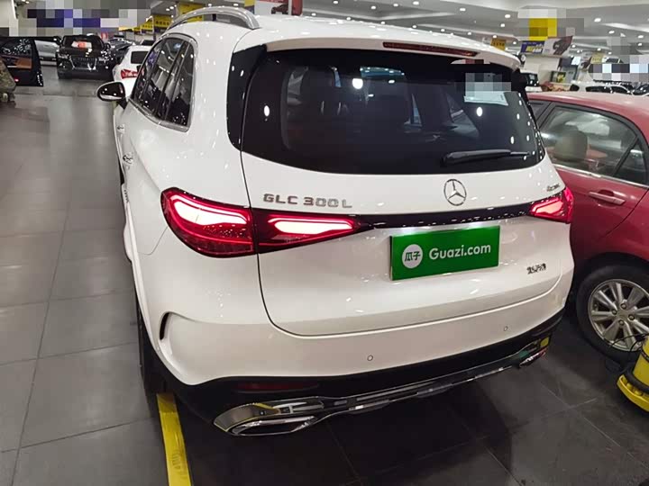 Mercedes-Benz GLC-Class 2024 2024款 改款 GLC 300 L 4MATIC 动感型 5座