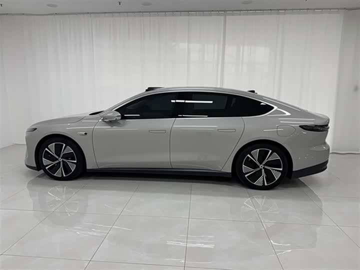 Nio ET7 2024 2024款 75kWh 行政版