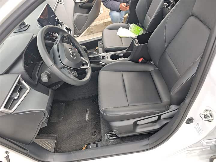 Toyota Corolla 2024 2024款 1.8L 智能电混双擎 精英版