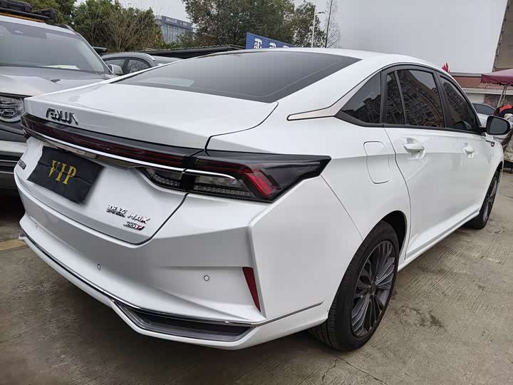 Dongfeng Aeolus Yixuan Max 2023 2023款 1.5T 超凡萌爸版