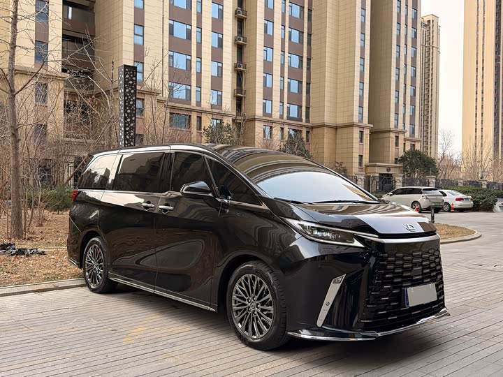 Lexus LM 2023 2023款 500h 六座尊崇版