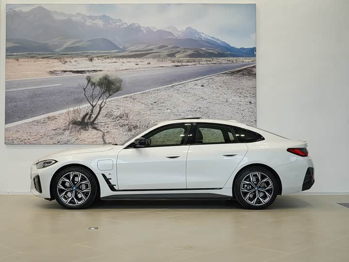 BMW i4 2022 2022款 eDrive40