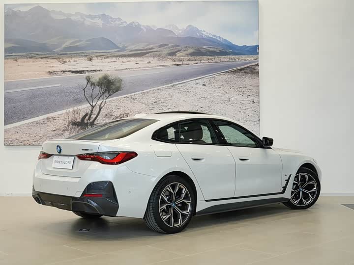 BMW i4 2022 2022款 eDrive40