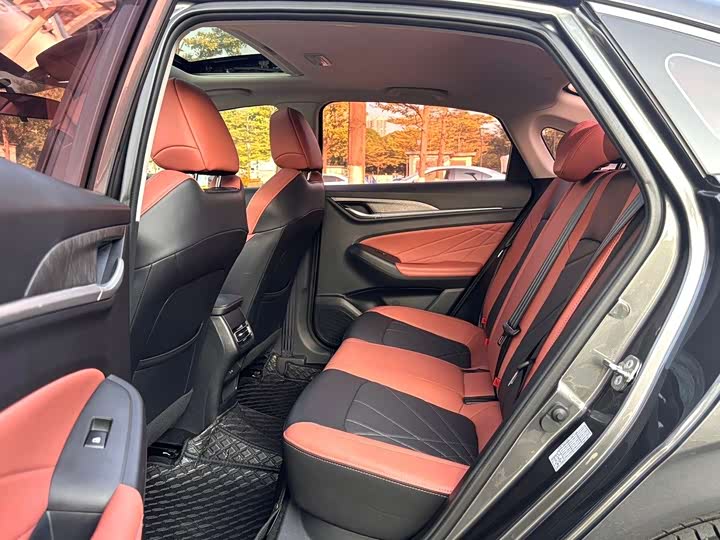 Changan Eado Plus 2024 2024款 PLUS 蓝鲸NE 1.4T GDI DCT高能版