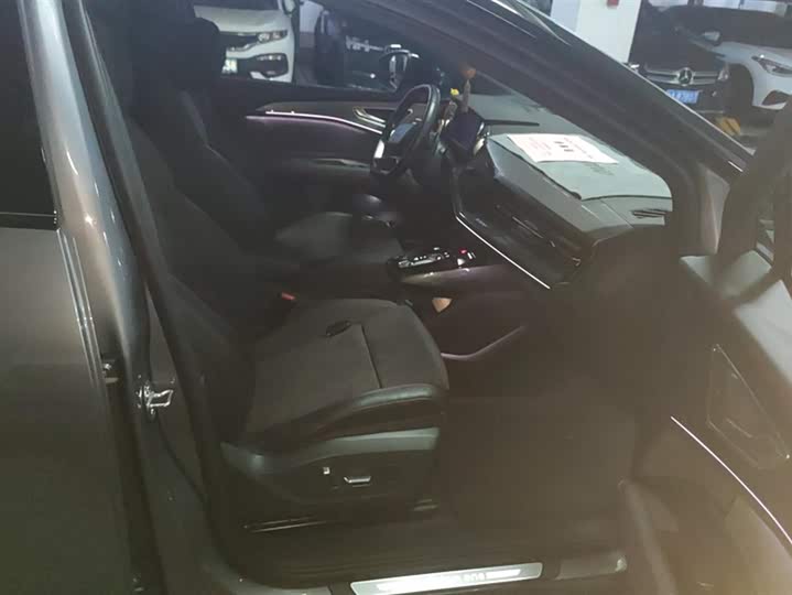 Audi Q5 e-tron 2022 2022款 50 e-tron quattro edition one 艺创典藏版