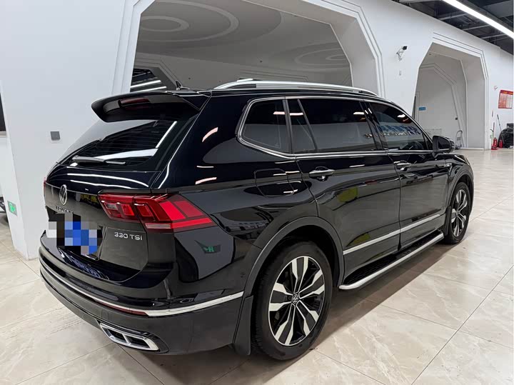 Volkswagen Tiguan L Pro 2025 2025款 出众款 330TSI 自动两驱R-Line龙耀版