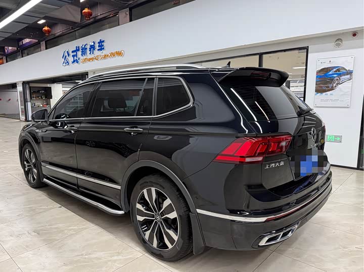 Volkswagen Tiguan L Pro 2025 2025款 出众款 330TSI 自动两驱R-Line龙耀版