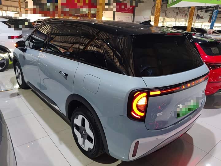 BAIC Arcfox Kaola 2023 2023款 亲子版Pro