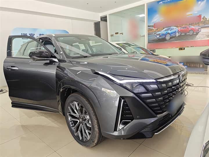 Changan UNI-Z Hybrid 2025 2025款 智慧新蓝鲸 125km 战舰+