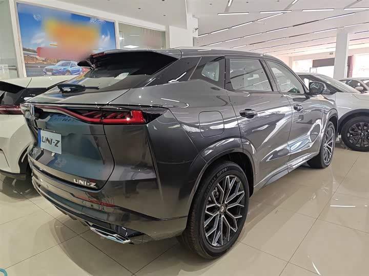 Changan UNI-Z Hybrid 2025 2025款 智慧新蓝鲸 125km 战舰+