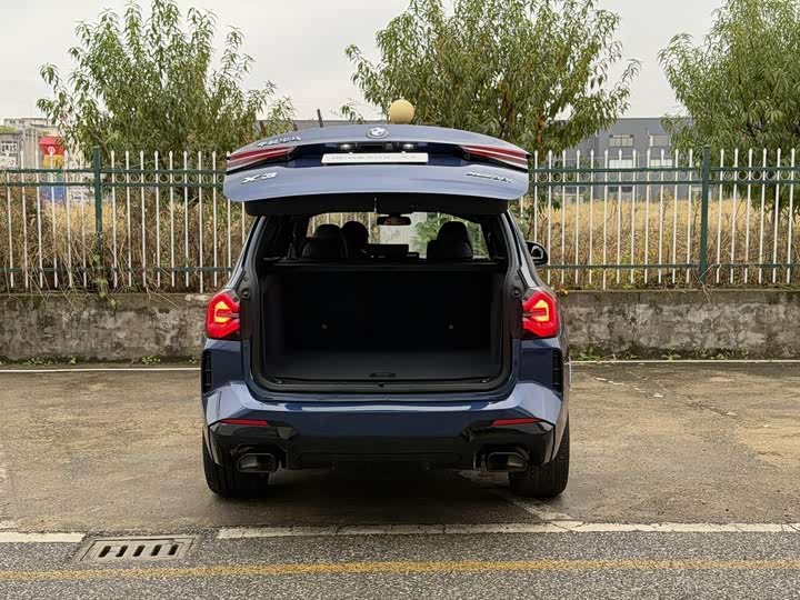 BMW X3 2023 2023款 改款 xDrive30i 尊享型 M曜夜套装