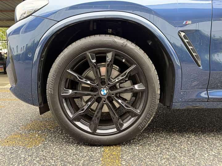 BMW X3 2023 2023款 改款 xDrive30i 尊享型 M曜夜套装