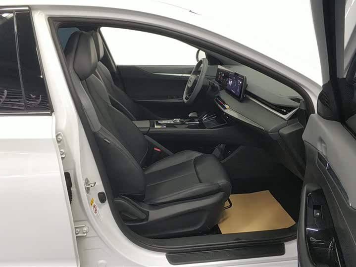 Changan Raeton Plus 2023 2023款 1.5T DCT尊贵型