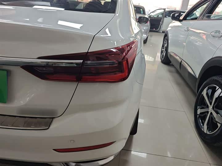 Ford Escort 2021 2021款 1.5L 自动钻石版