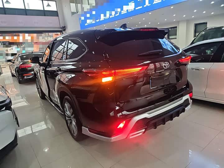 Toyota Highlander 2024 2024款 2.5L智能电混双擎四驱尊贵版 7座