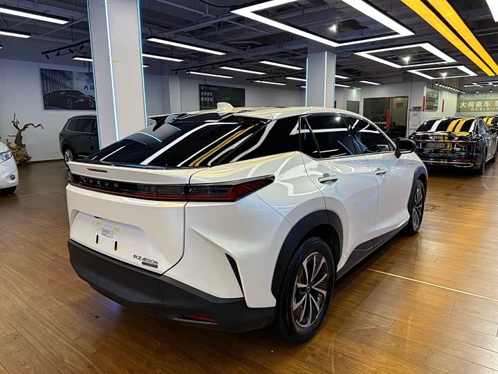 Lexus RZ 2023 2023款 450e 四驱纵享版