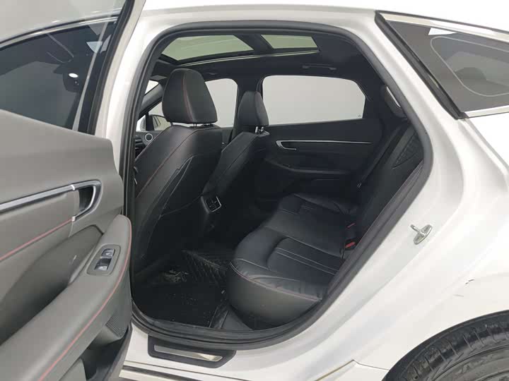 Hyundai Sonata N Line 2022 2022款 270TGDi DCT 20周年纪念款