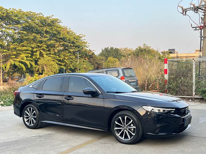 Honda Integra 2023 2023款 240TURBO CVT豪华版