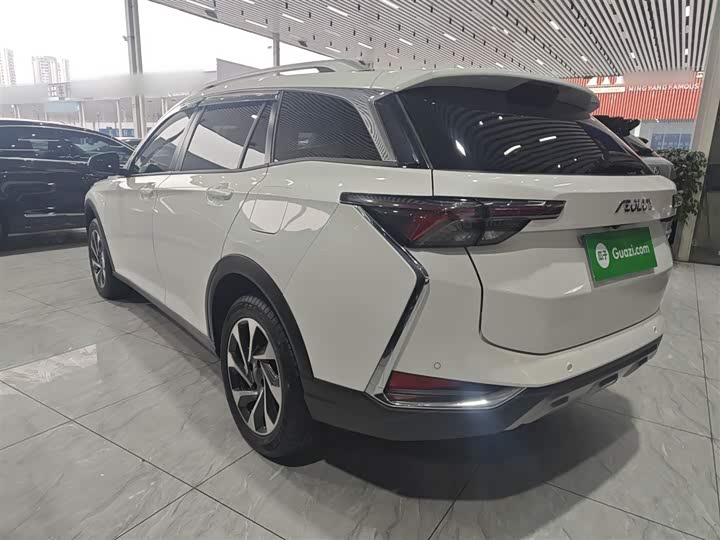 Dongfeng Aeolus Yixuan GS 2021 2021款 230T 自动追星版