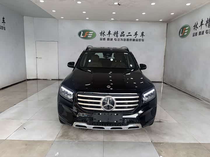 Mercedes-Benz GLB-Class 2025 2025款 GLB 220 时尚型