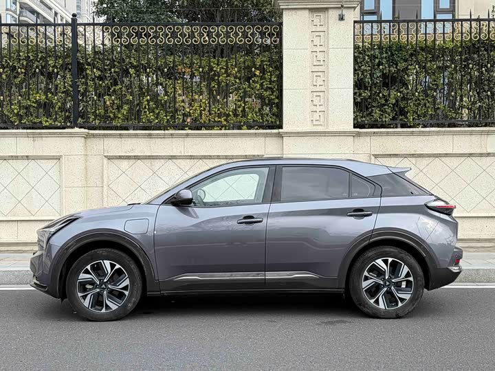 Hozon U 2023 2023款 哪吒U-Ⅱ 挑战版 500 U秀 磷酸铁锂