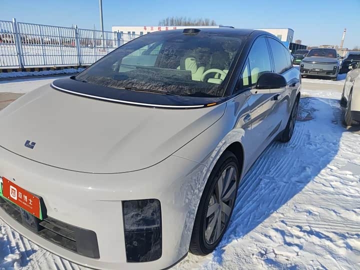 LiXiang i6 2025 2025款 四驱标准版