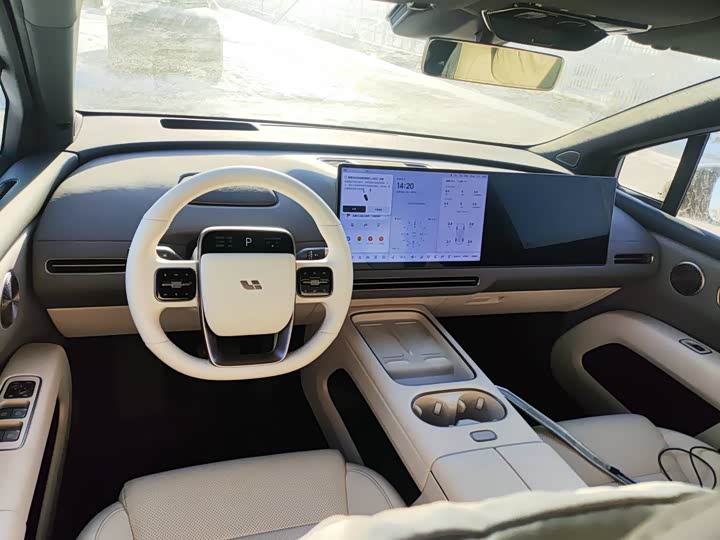 LiXiang i6 2025 2025款 四驱标准版