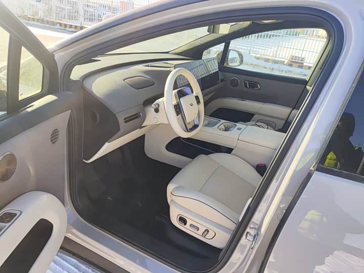 LiXiang i6 2025 2025款 四驱标准版