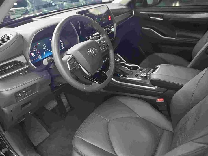 Toyota Highlander 2024 2024款 380T 四驱至尊型 7座