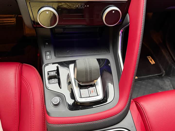 Jaguar E-Pace 2024 2024款 青春运动版 R-DYNAMIC