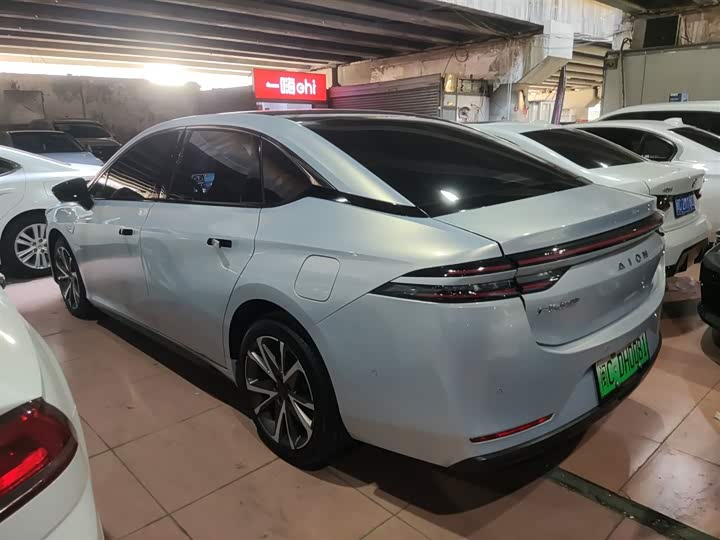 GAC Aion S Plus 2023 2023款 70 智驾版 三元锂