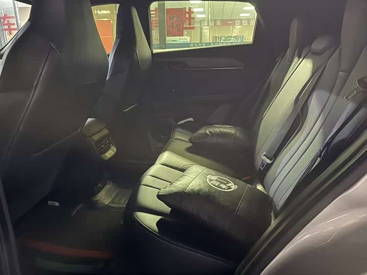 Dongfeng Aeolus L7 2025 2025款 518畅享型冠军版