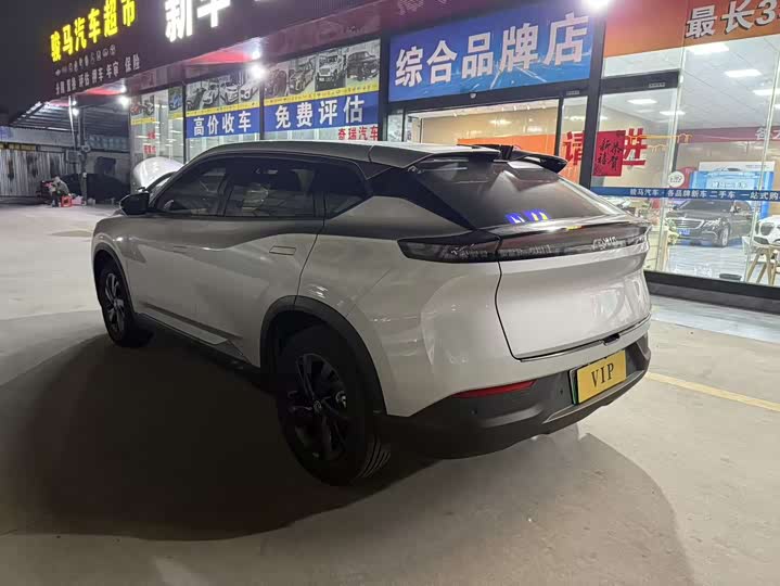 Dongfeng Aeolus L7 2025 2025款 518畅享型冠军版