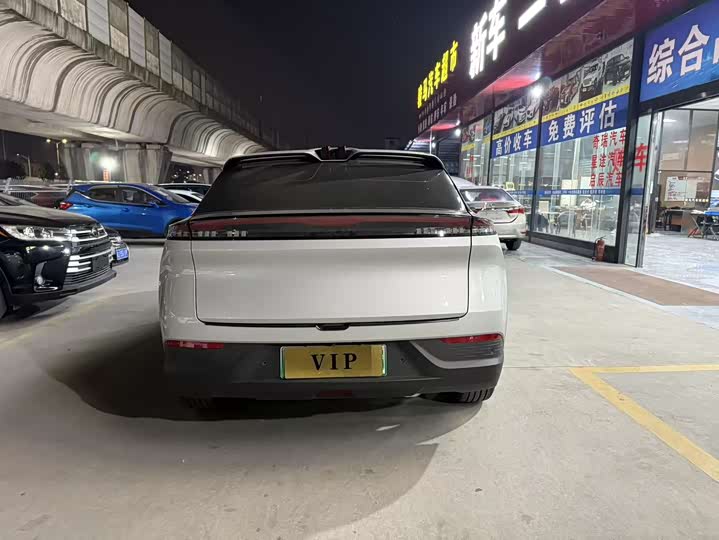 Dongfeng Aeolus L7 2025 2025款 518畅享型冠军版