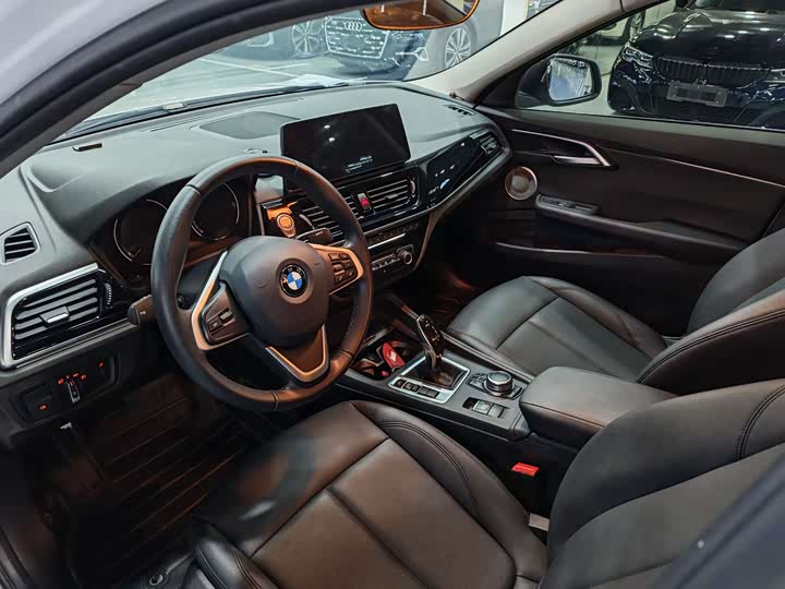 BMW 1 Series 2023 2023款 120i M运动版