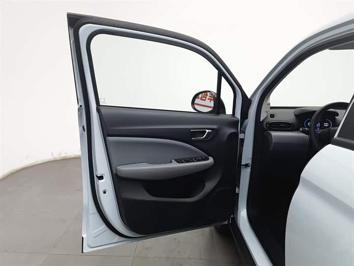 Leapmotor T03 2025 2025款 310舒享版