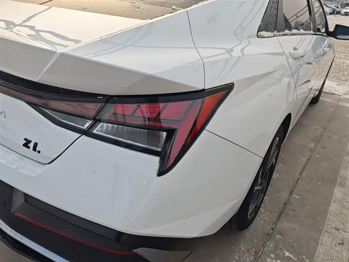 Hyundai Elantra N line 2023 2023款 1.5L CVT LUX尊贵版