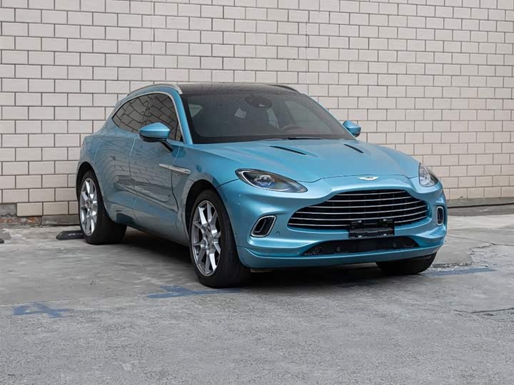 Aston Martin DBX 2022 2022款 3.0T STRAIGHT-SIX